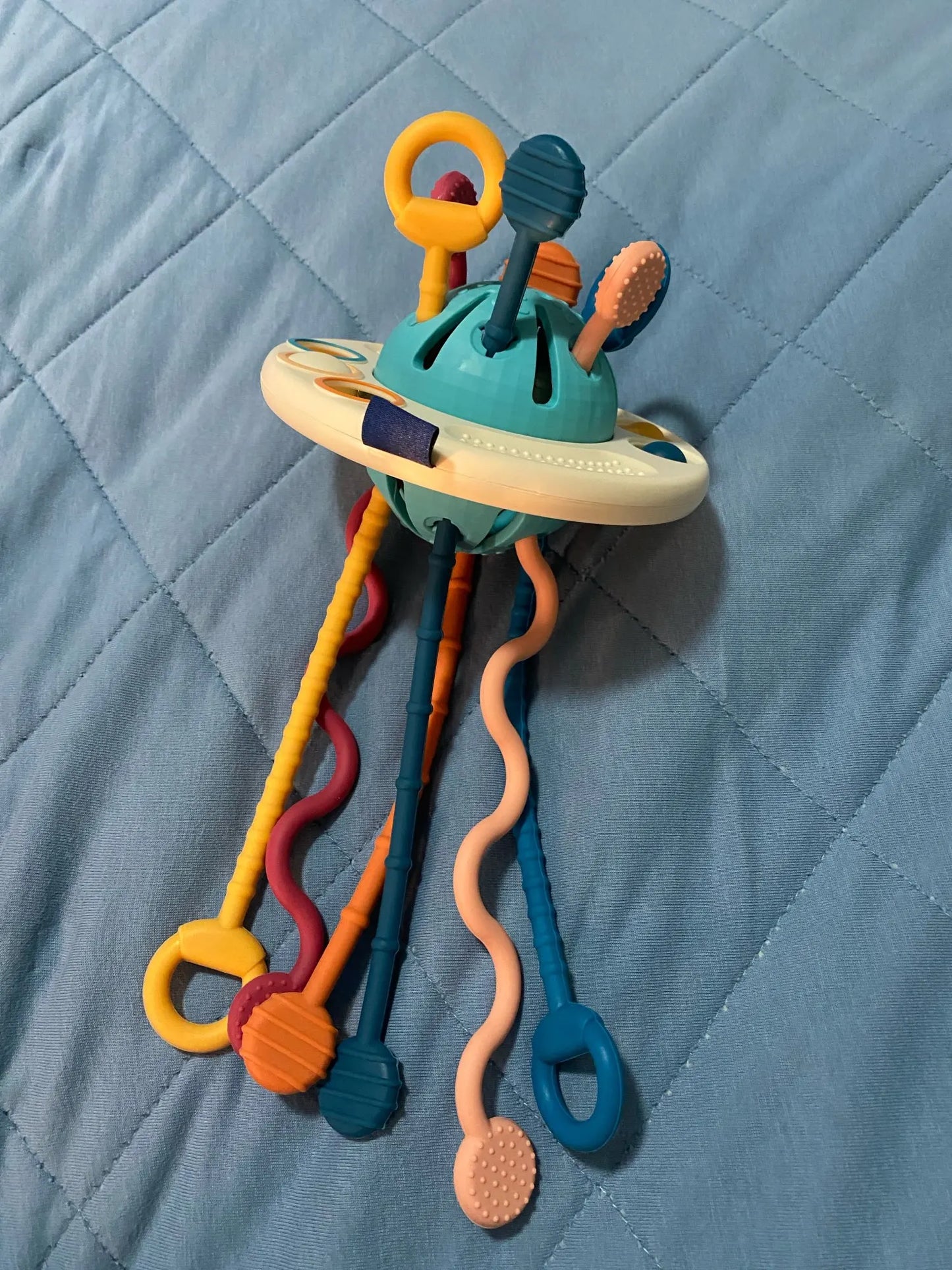 Montessori Silicone Pulling Toy